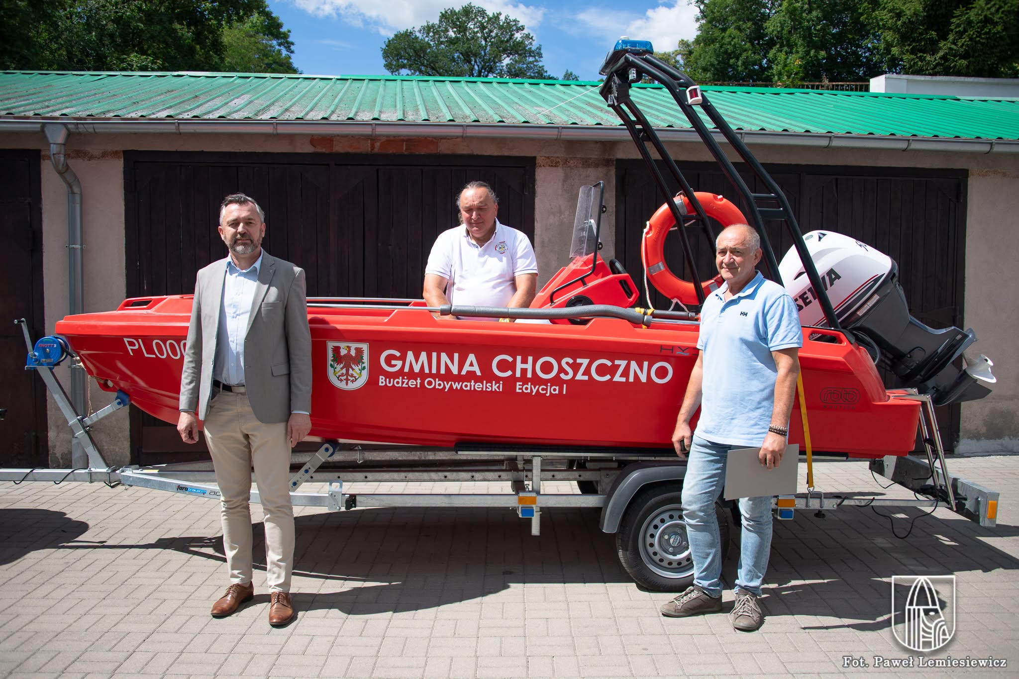 Finał sprawy łodzi ratunkowej w Choszcznie. Sprzęt trafił do ratowników