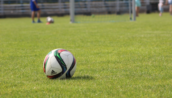 Klon wygrywa derby, Gavia znów 4:1, a ktoś w Pełczycach zakręcił kurki z golami