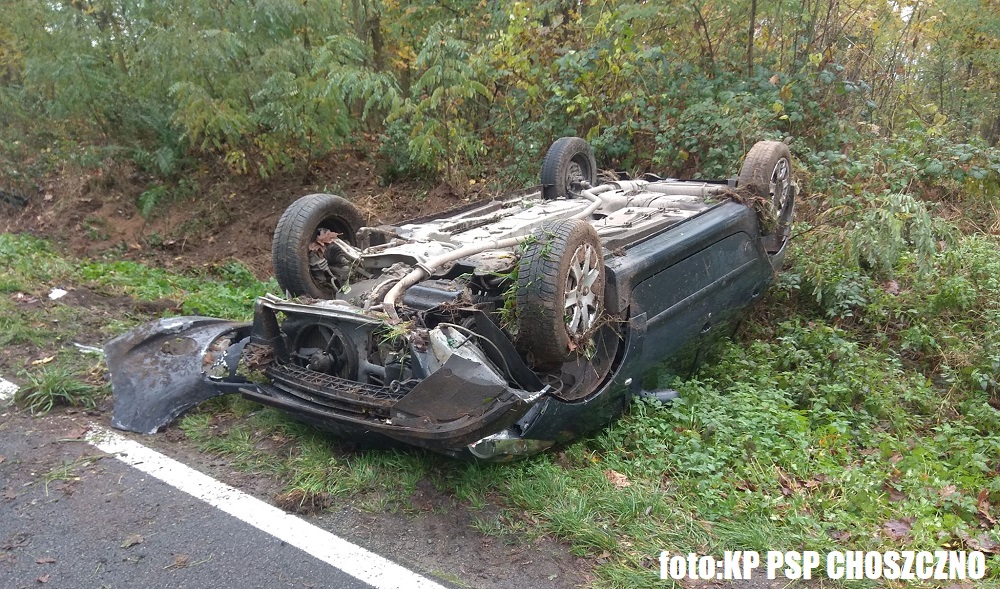 Wypadek na DW-160 w okolicach Piasecznika [FOTO]